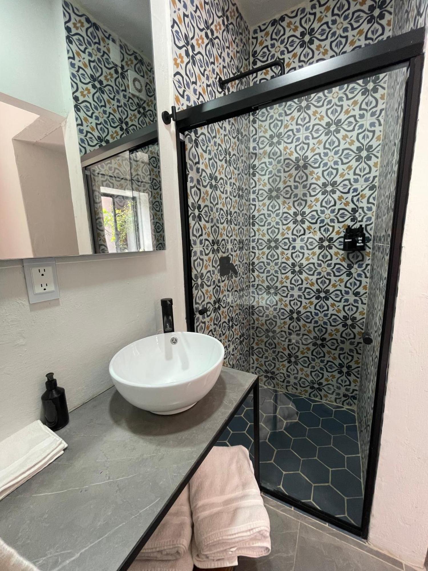 بيت شباب Quinta La Perla غوادالاجارا المظهر الخارجي الصورة